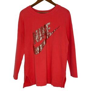 Nike Logo Pullover Sweatshirt Sweater Size Medium Women’s